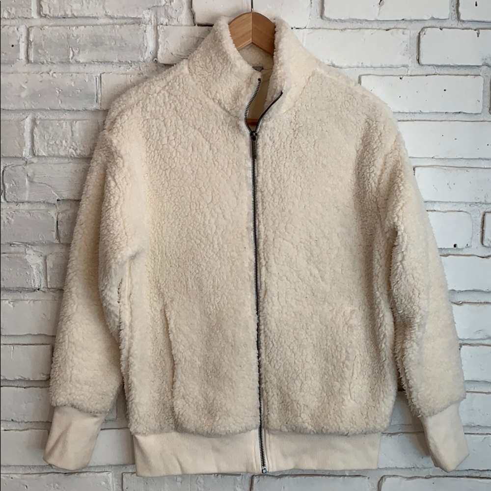 GAIAM fleece jacket